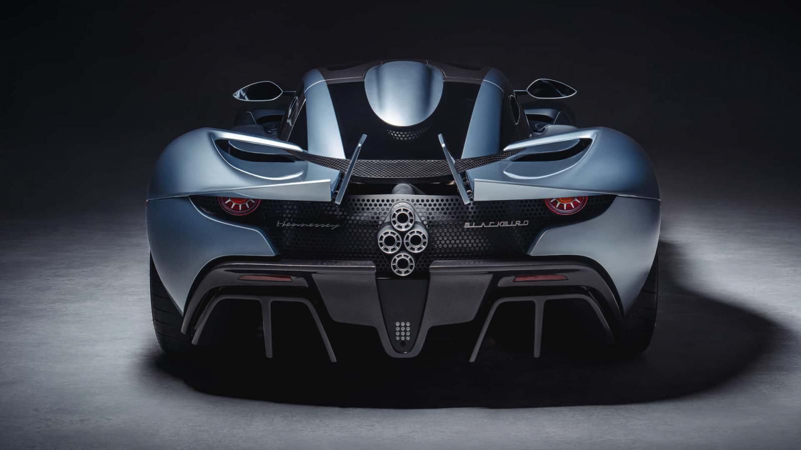Το Hennessey Blackbird επαναφέρει το χειροκίνητο κιβώτιο στα hypercars